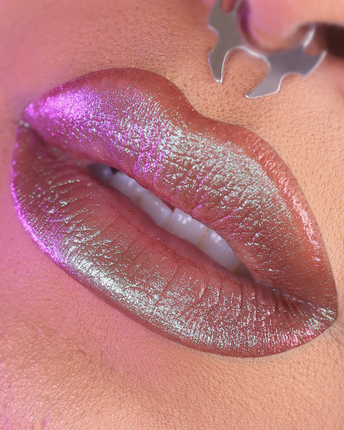 TERRE ▽̅ Rouge à lèvres multichrome Sacred Elements