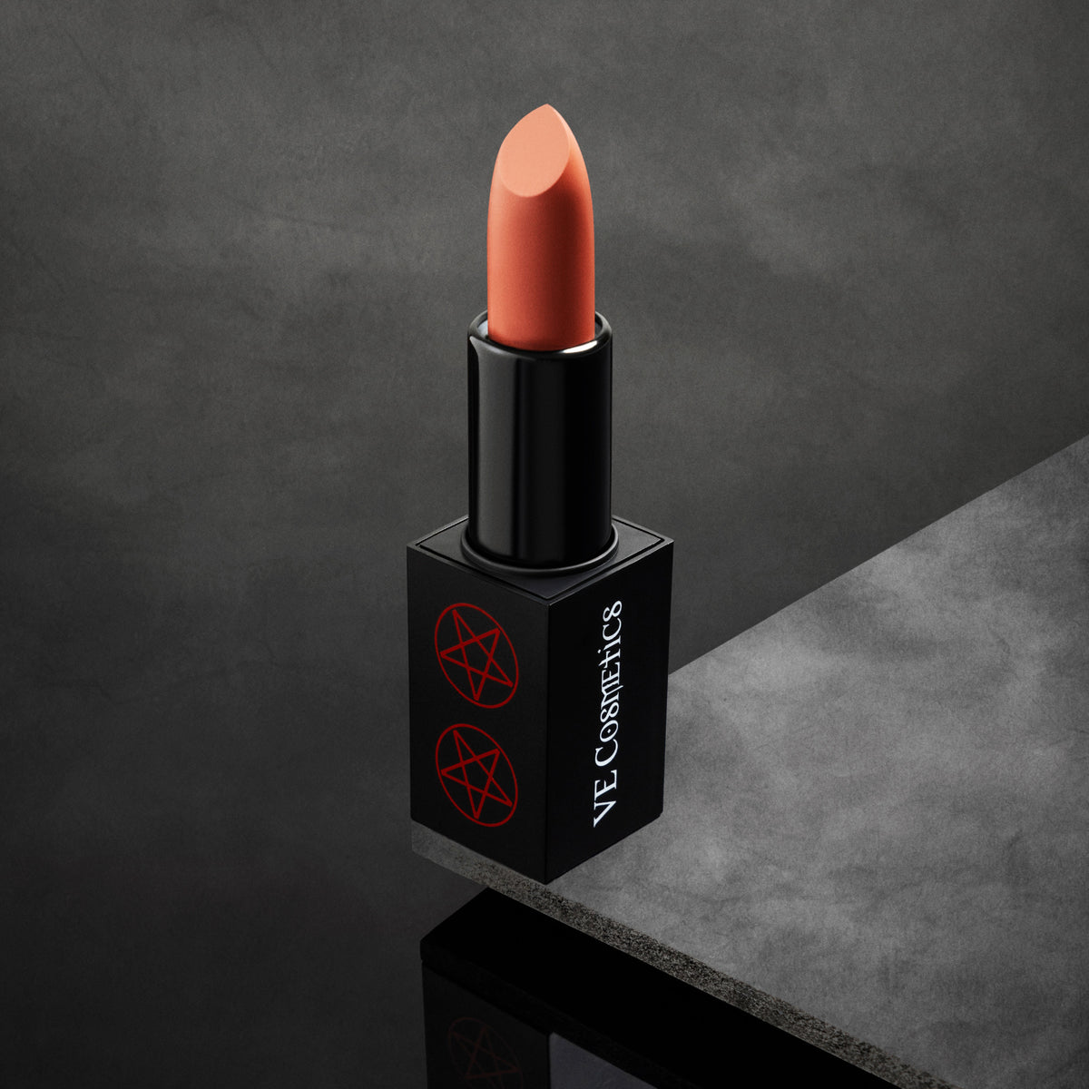 Rouge à Lèvres Balle Envoûtant - Teinte Enchantée (Pêche Beige Clair)