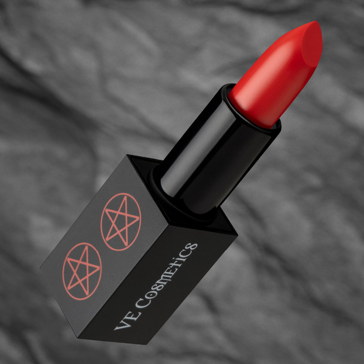 Rouge à Lèvres Envoûtant – Teinte Mystérieuse (Écarlate froid à base bleue)