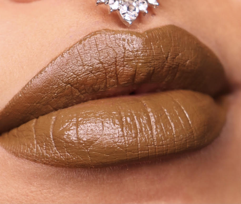 Caramel - Liquid Moisture Lipstick - VE CosmeticsLipstick