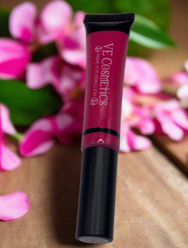 deep rich pink eyeshadow primer