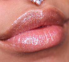 Load image into Gallery viewer, Temptation - Spellbinding Lip Gloss - VE CosmeticsLipsticks/Lip Glosses/Lip Oils
